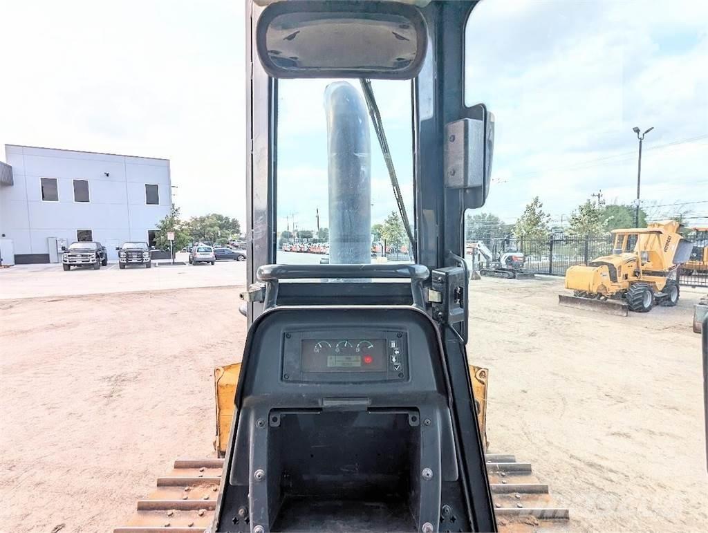 John Deere 700K Buldozer sobre oruga