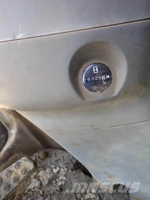 John Deere 750 Excavadoras sobre orugas