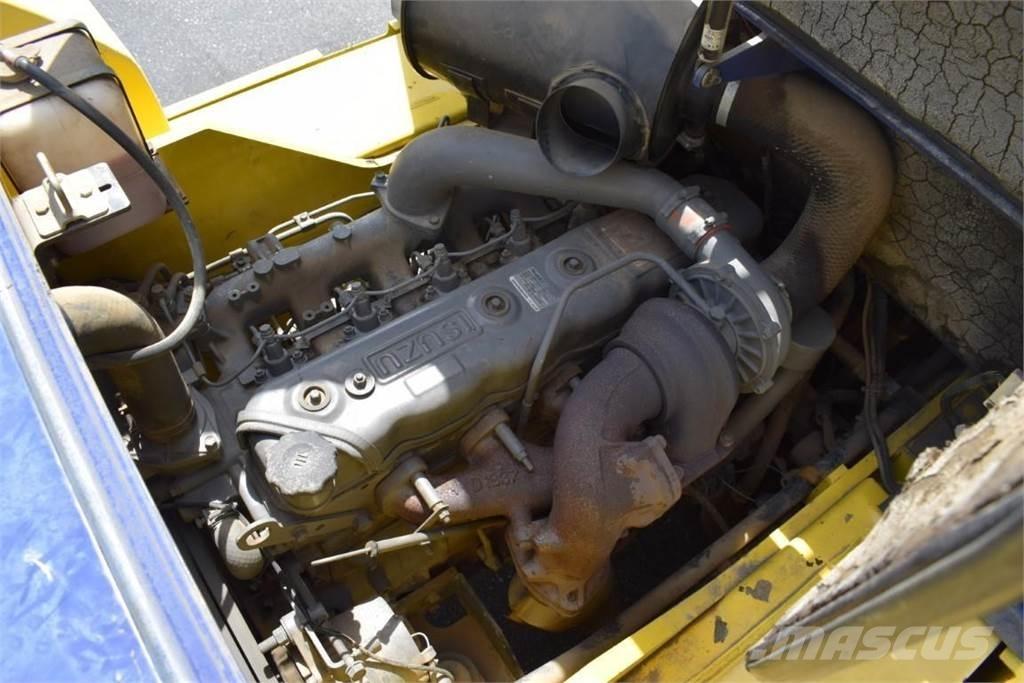 Komatsu FD100T-6 Montacargas - otros