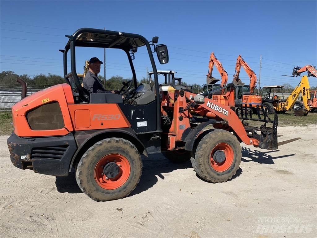 Kubota R530 Cargadoras sobre ruedas