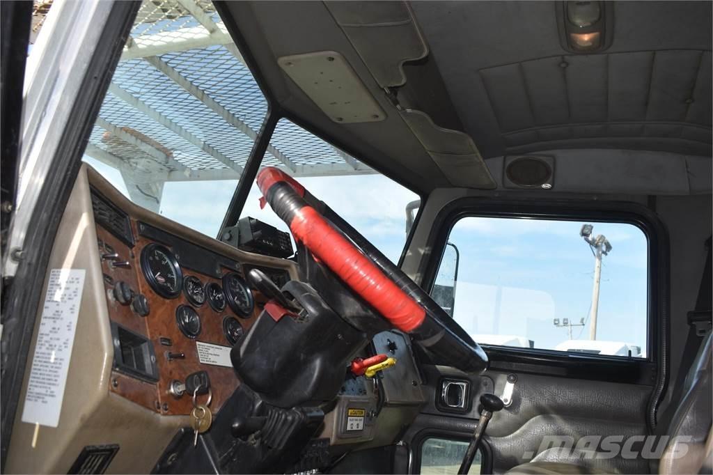 Lift-All LOM55-2MS Plataformas sobre camión