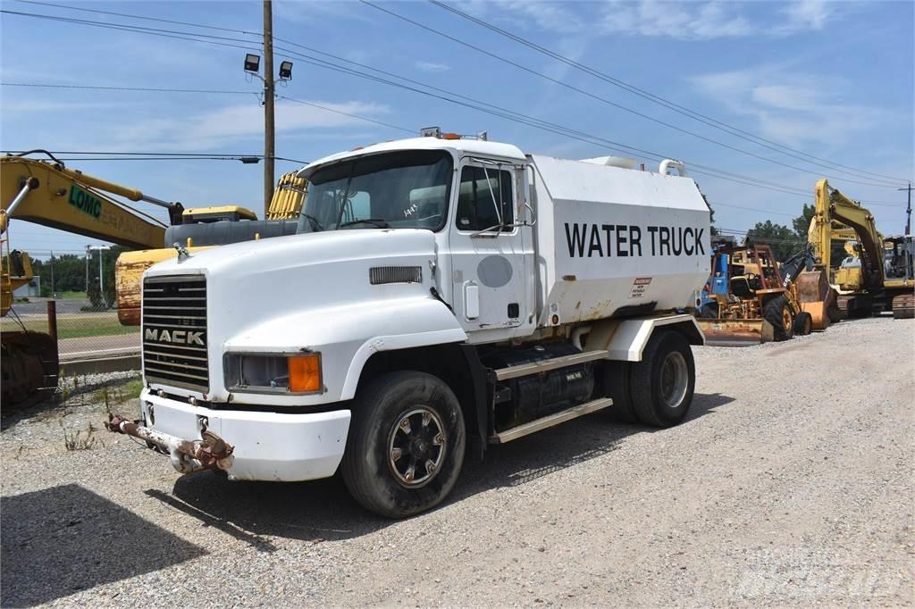 Mack CH613 Camiones cisternas