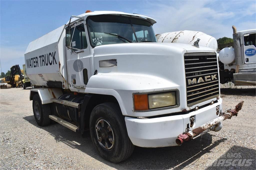 Mack CH613 Camiones cisternas