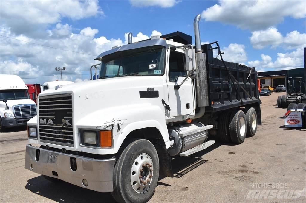 Mack CHN613 Bañeras basculantes usadas