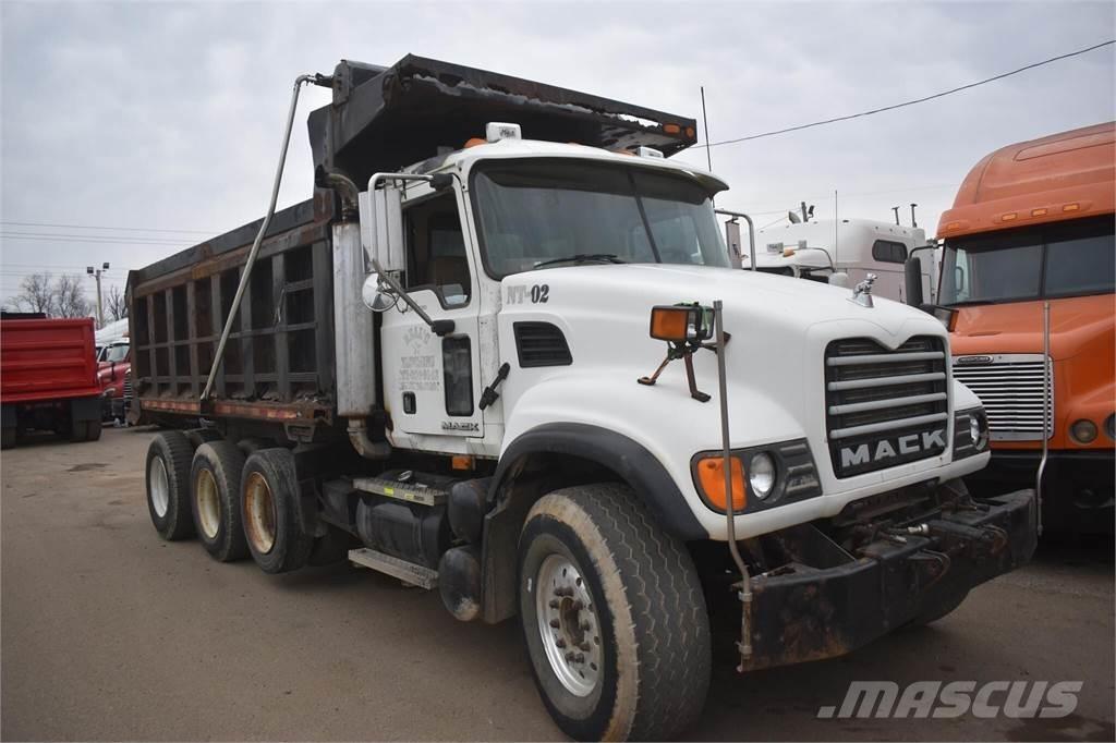 Mack GRANITE CV713 Bañeras basculantes usadas