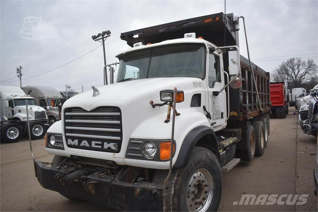Mack GRANITE CV713 Bañeras basculantes usadas
