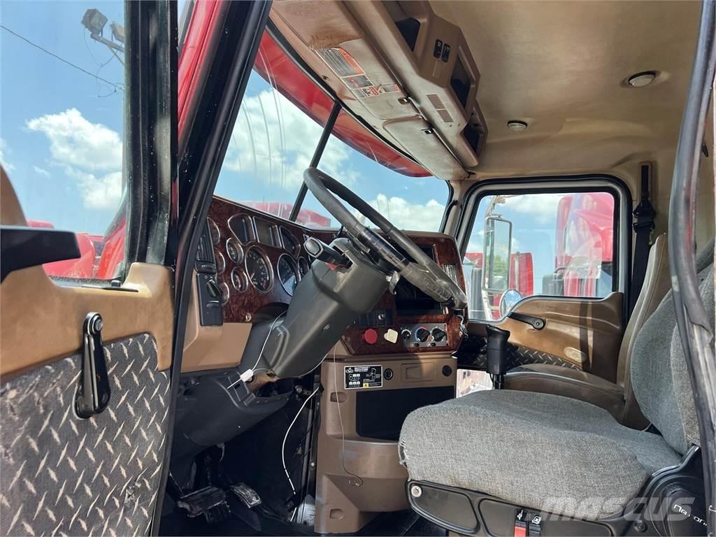 Mack GRANITE GU713 Bañeras basculantes usadas