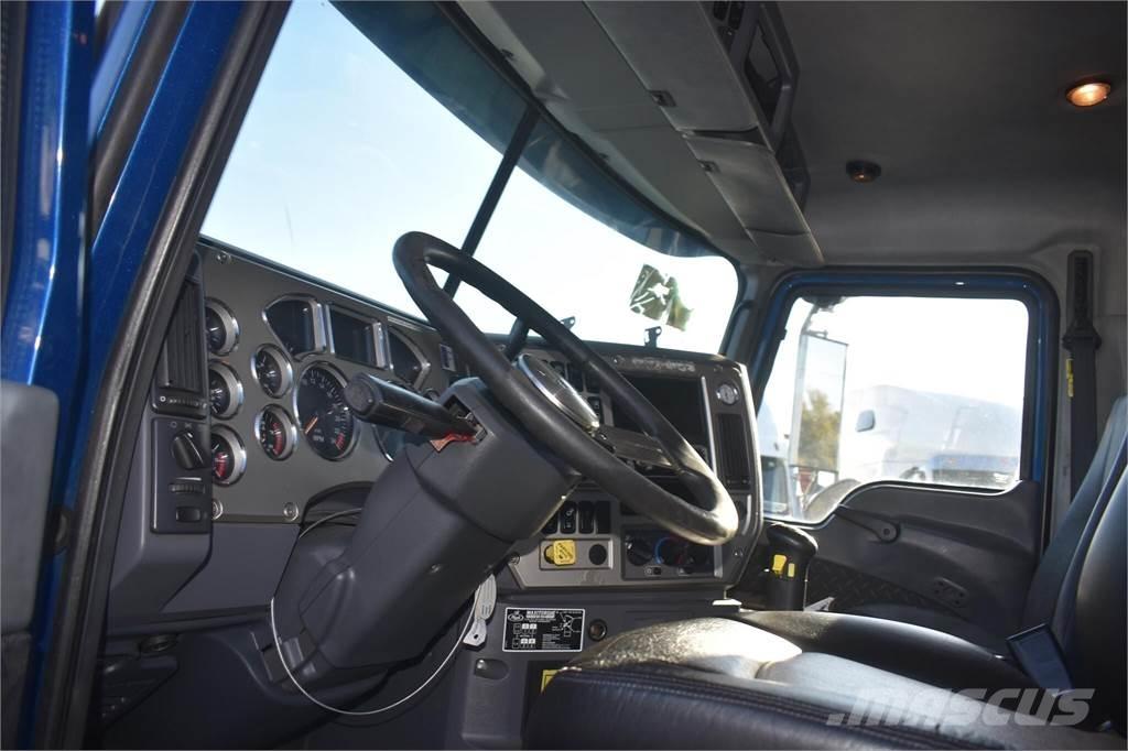 Mack GRANITE GU713 Bañeras basculantes usadas