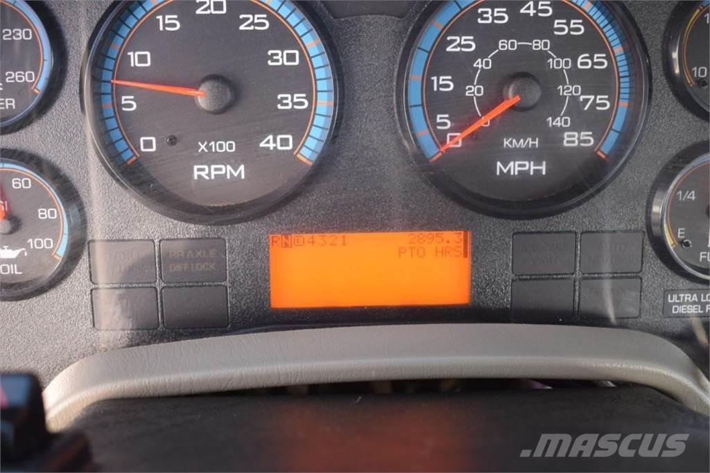 Terex TCX65/100 Plataformas sobre camión