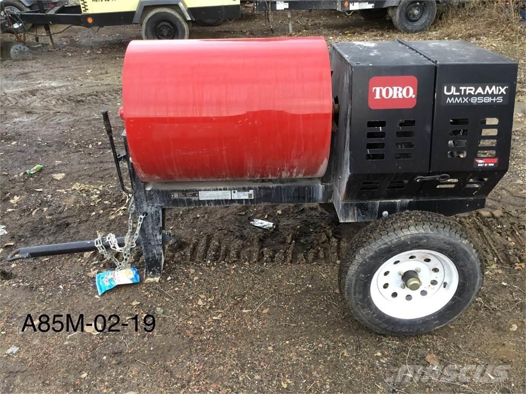 Toro MM858HP Mezcladoras de cemento y hormigón