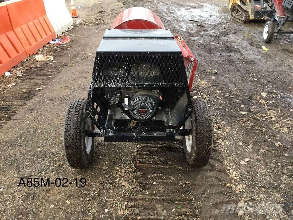 Toro MM858HP Mezcladoras de cemento y hormigón