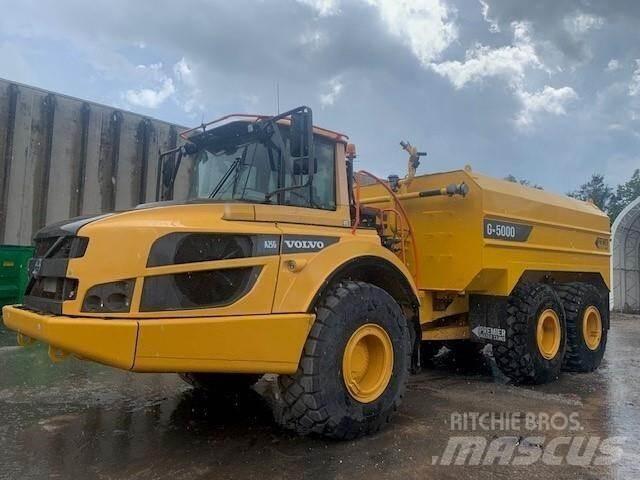 Volvo A25G Camiones cisterna