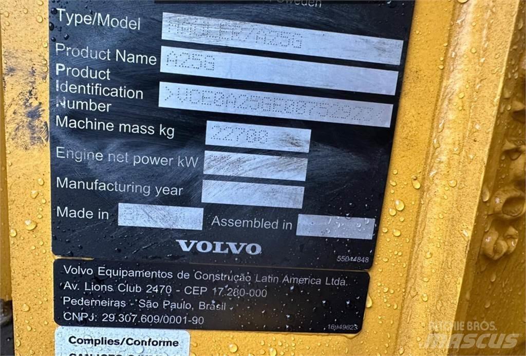 Volvo A25G Camiones articulados