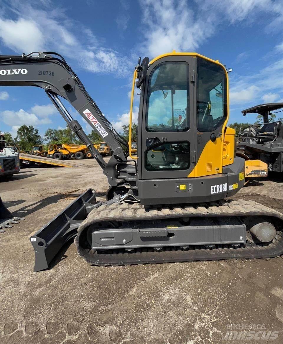 Volvo ECR88D Excavadoras sobre orugas