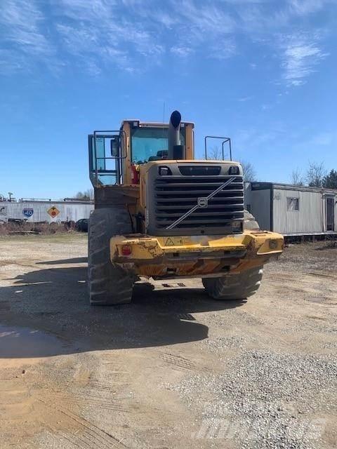 Volvo L220F Cargadoras sobre ruedas