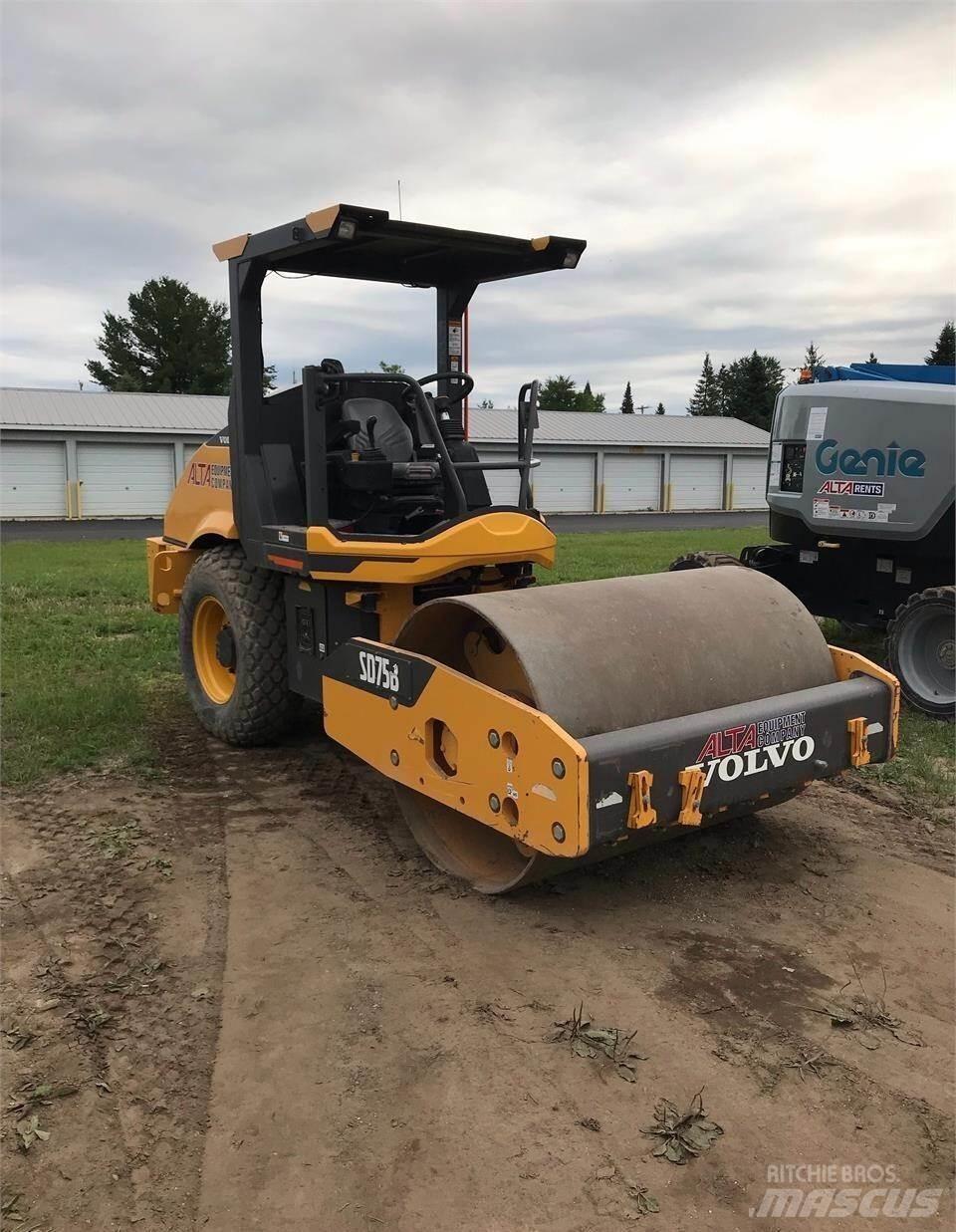 Volvo SD75B Rodillos de doble tambor