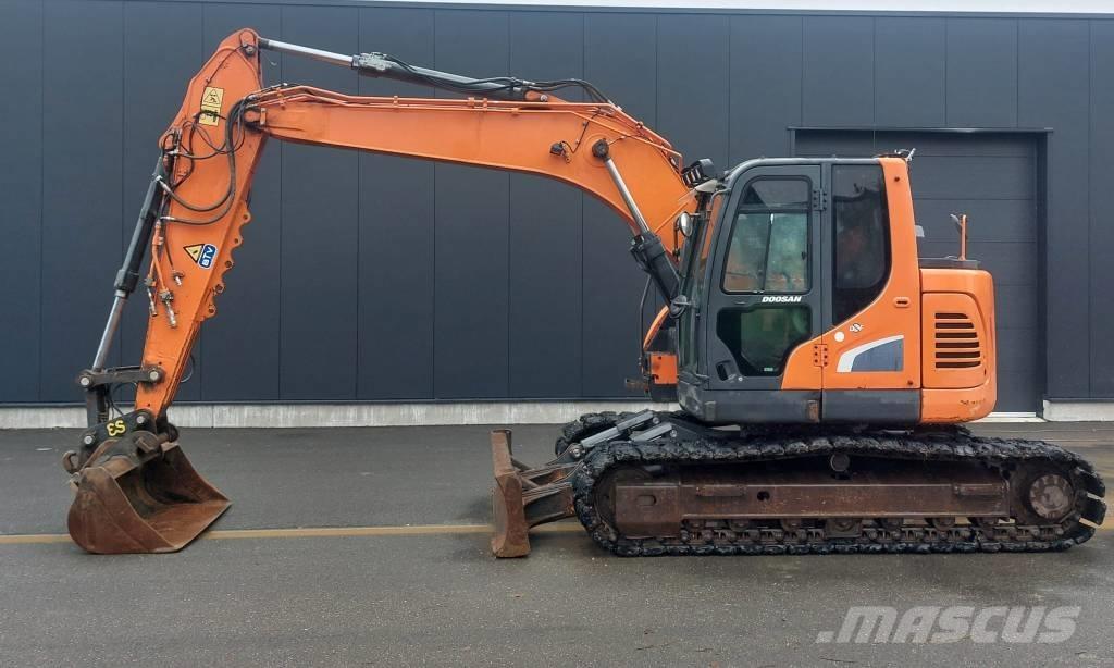 Doosan DX140 LCR-5 Excavadoras sobre orugas