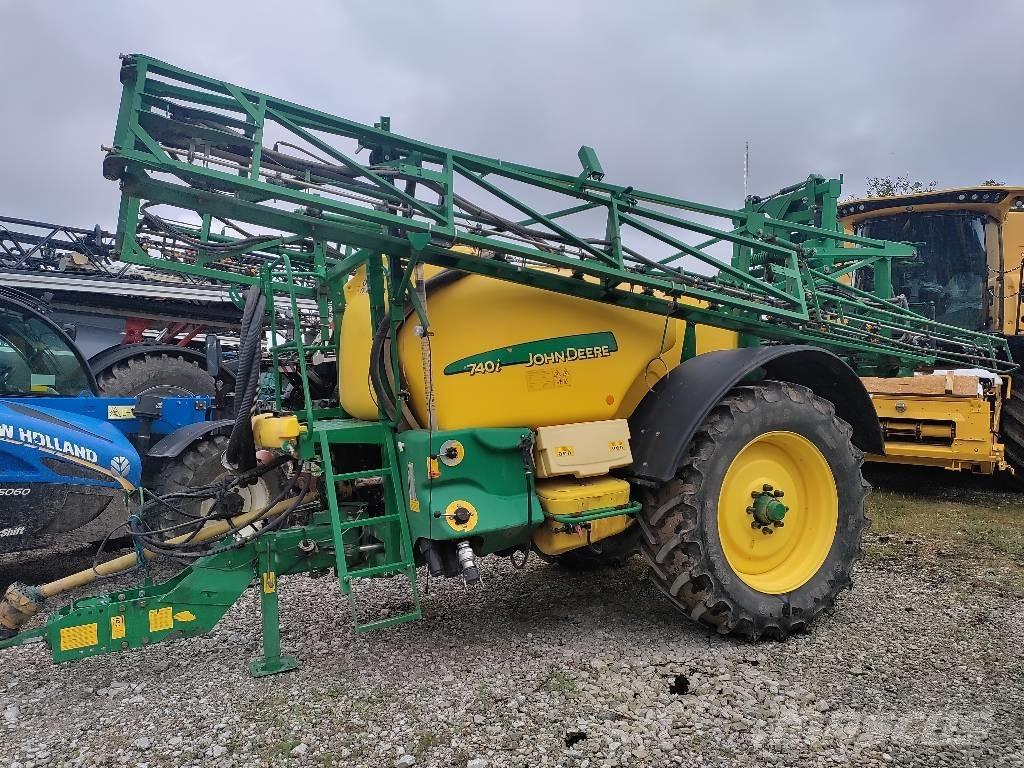 John Deere 740 i Pulverizadores arrastrados