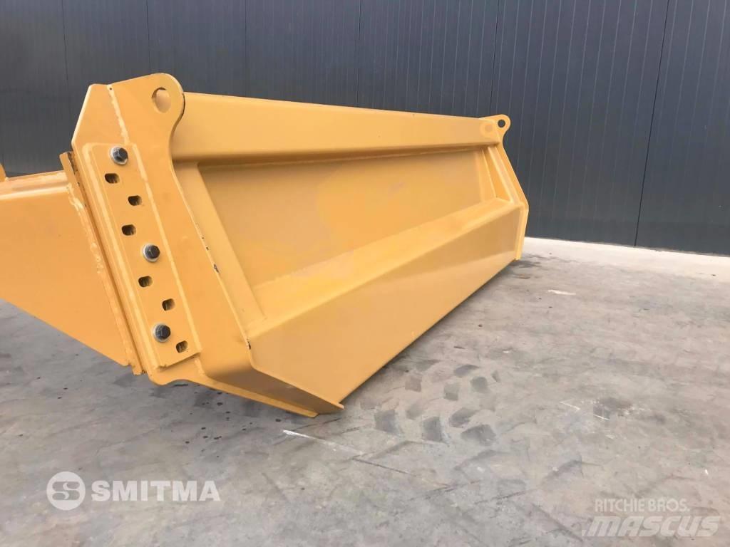 CAT 730 - 3T3 Puertas traseras