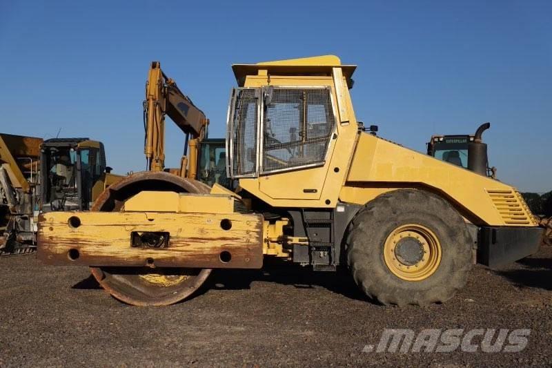 Bomag BW 225 D-3 Rodillos de doble tambor