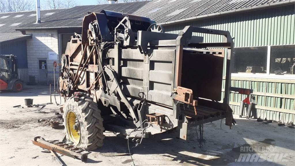 Fendt 12130N Tractores