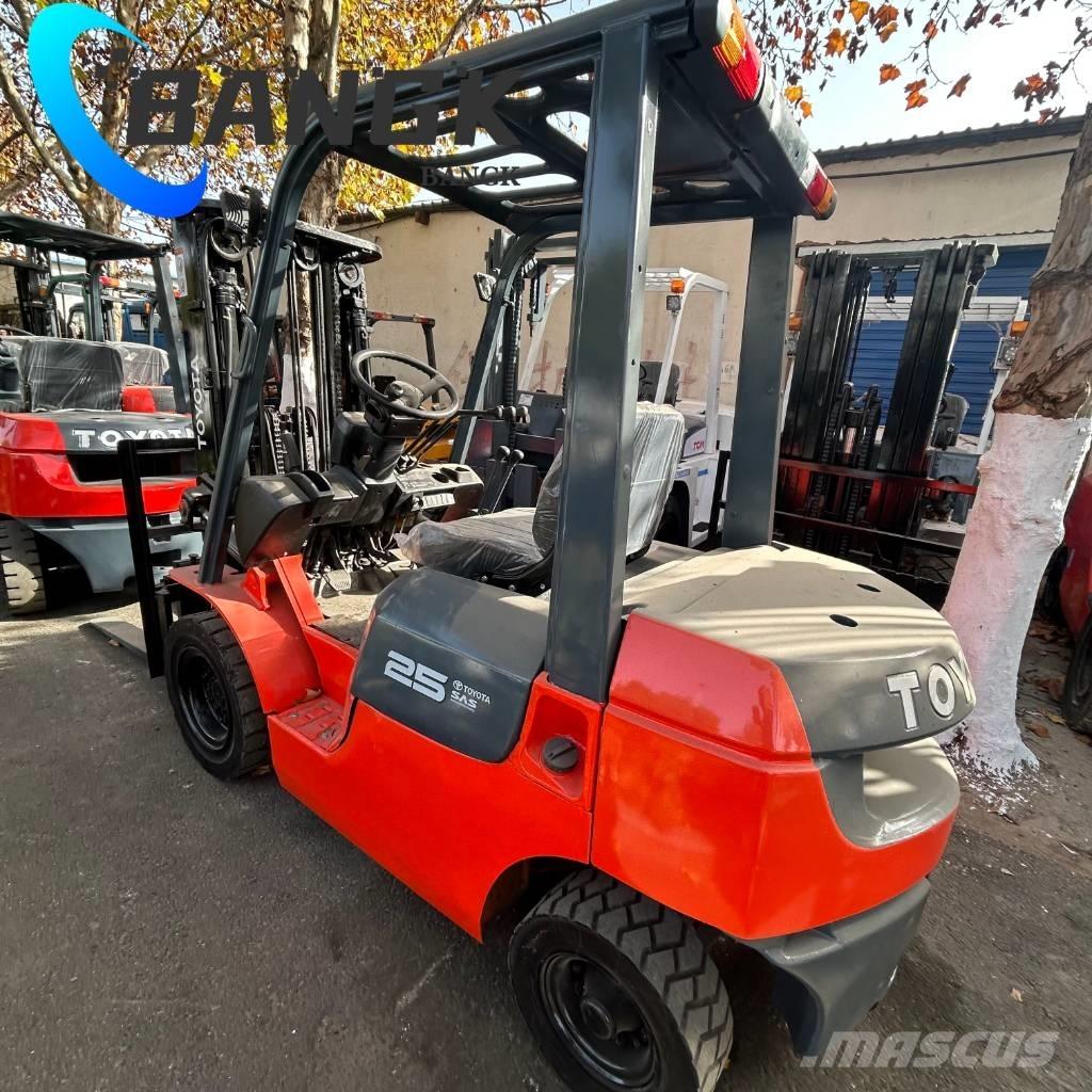 Toyota 8 F25 Camiones diesel