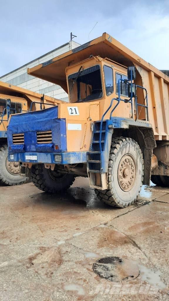 Belaz 75473 Camiones de volteo rigidos