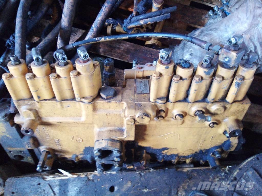 CAT 325 B LN Hidráulicos