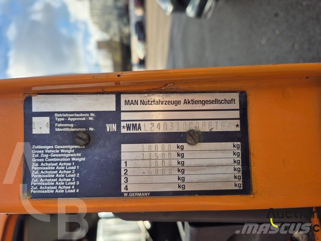 MAN 10.153 Vehículos de reciclaje