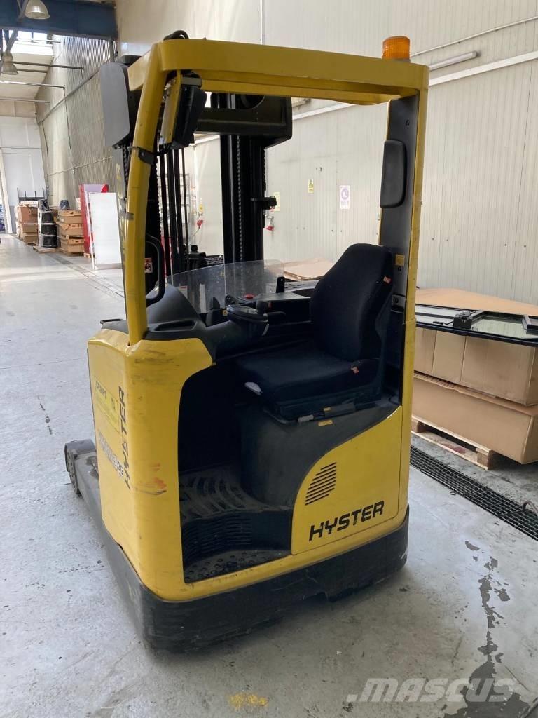 Hyster R 1.6 PYROBAN Montacargas de alcance de gran altura