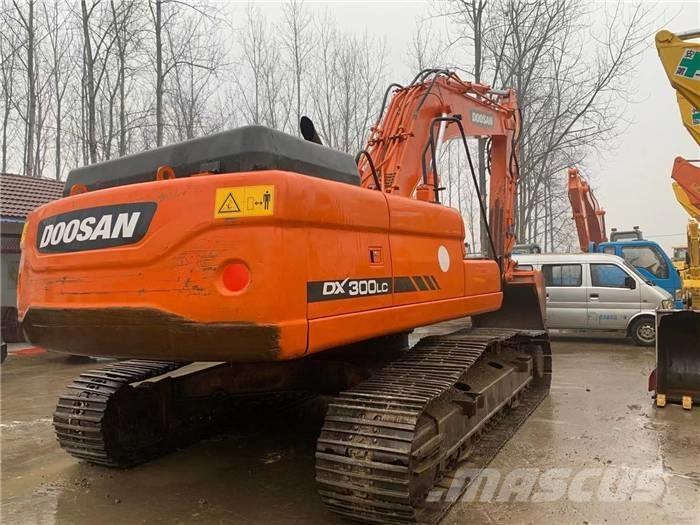 Doosan dx300 Excavadoras sobre orugas