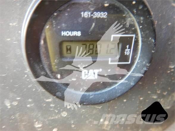 CAT 328D LCR Excavadoras sobre orugas