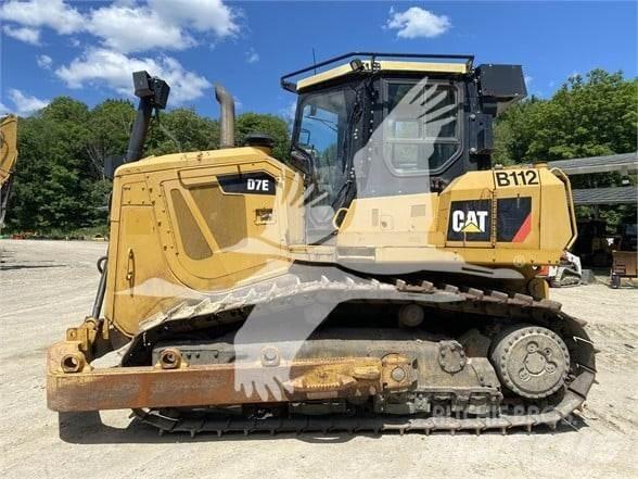 CAT D7E Buldozer sobre oruga