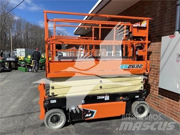 JLG ES2632 Plataformas tijera