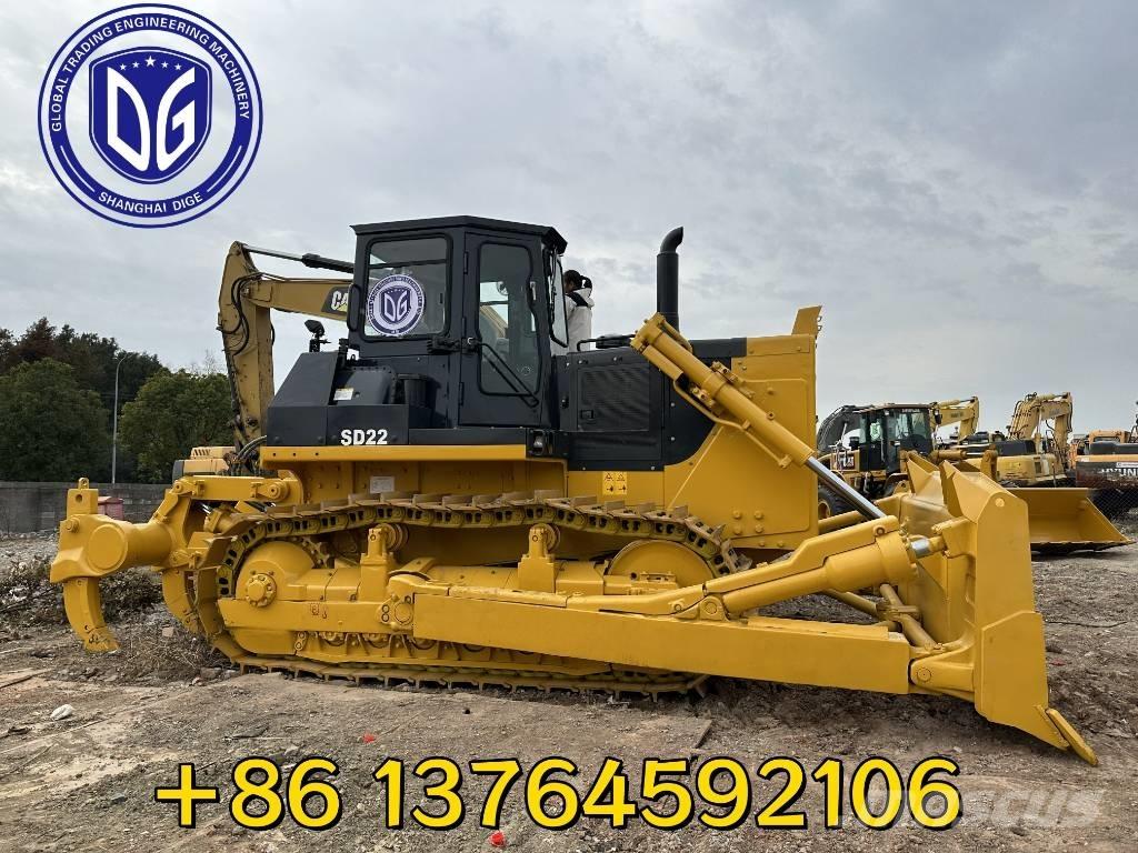 Shantui SD 22 Buldozer sobre oruga