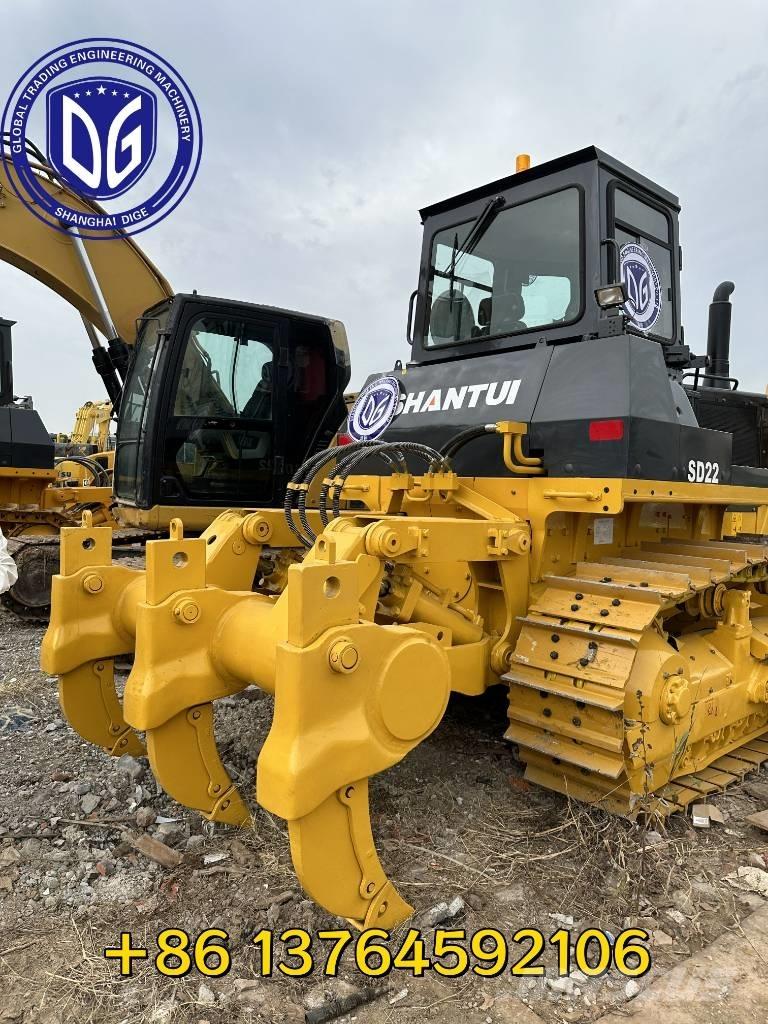 Shantui SD 22 Buldozer sobre oruga