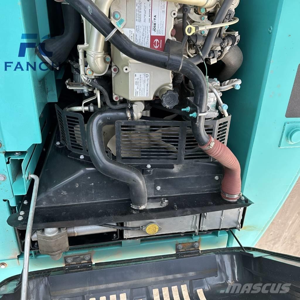 Kobelco SK 200D Excavadoras sobre orugas