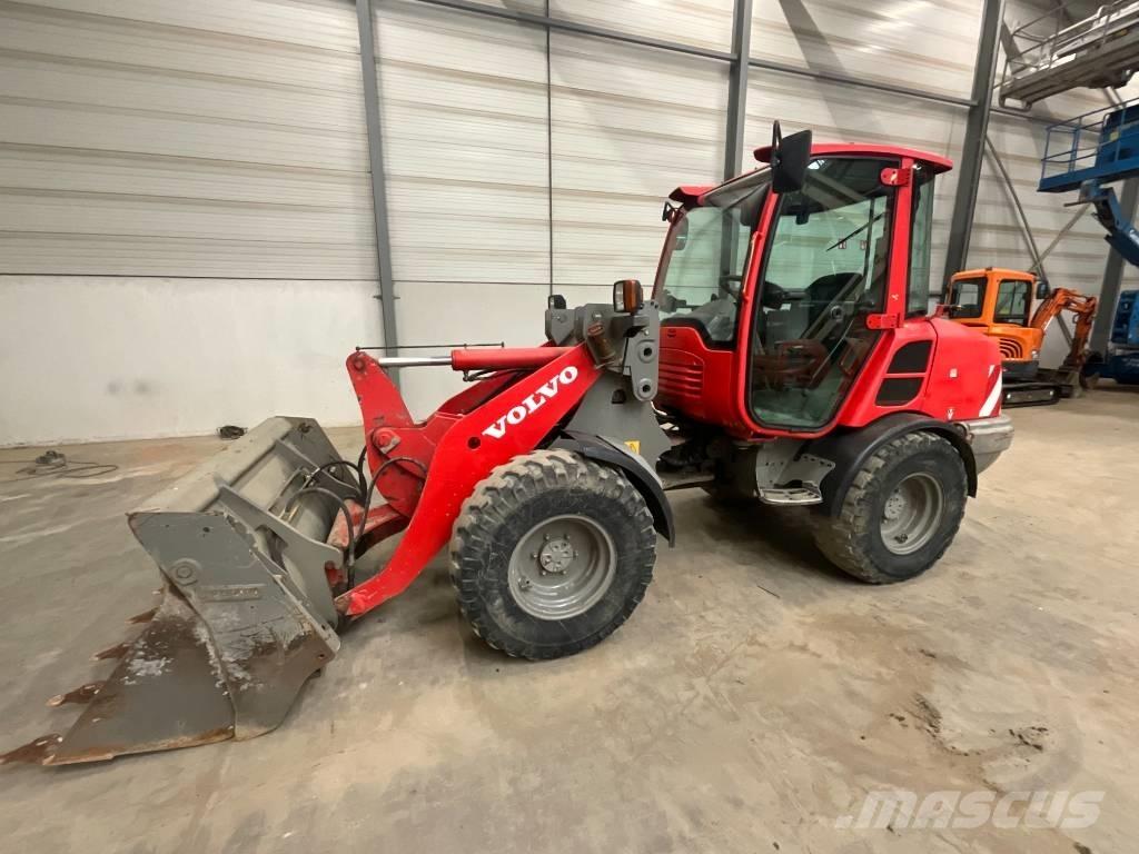 Volvo L 25 F Cargadoras sobre ruedas