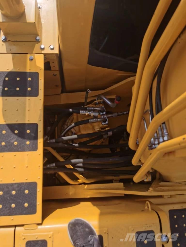 Komatsu PC 200 Excavadoras sobre orugas