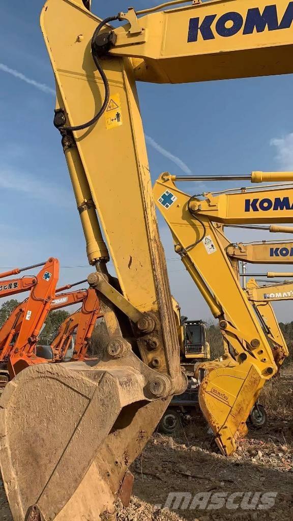 Komatsu PC 220-8 Excavadoras sobre orugas