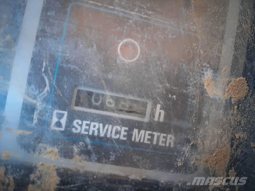 Komatsu D 475 A-1 Buldozer sobre oruga