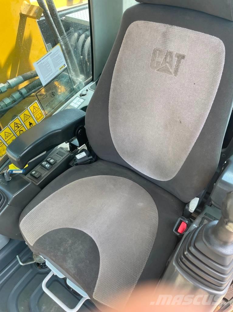 CAT M 313 D Excavadoras de ruedas