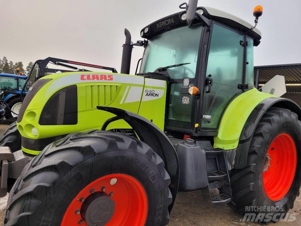 CLAAS 640 Tractores