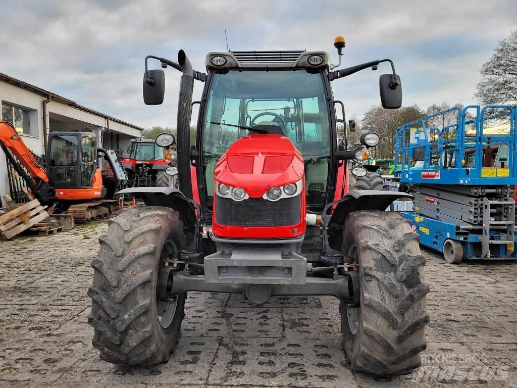 Massey Ferguson 5610 Tractores