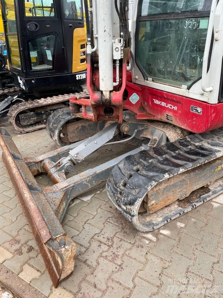 Takeuchi TB 260 Miniexcavadoras