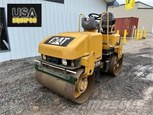 CAT CB-224E Rodillos de un solo tambor