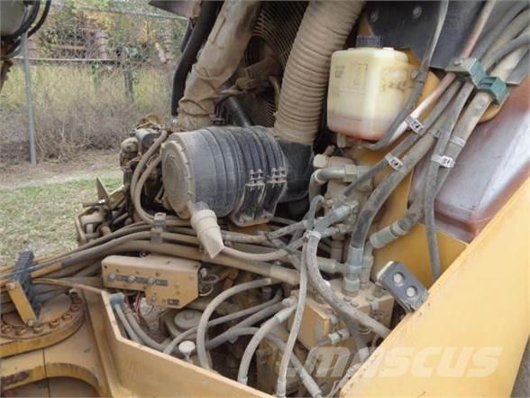 CAT CB-534DXW Rodillos de un solo tambor