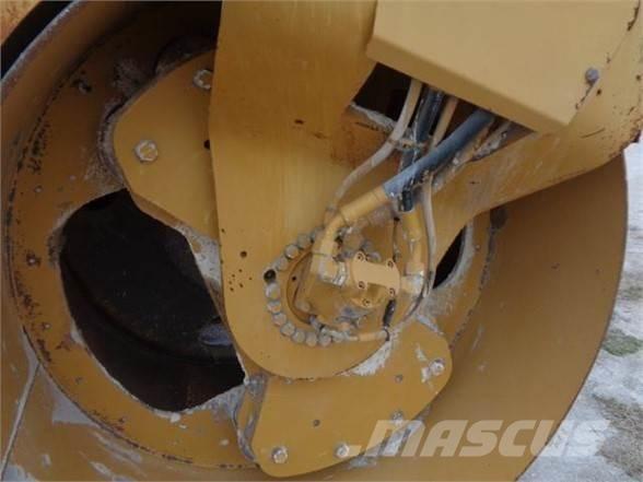 CAT CB-534DXW Rodillos de un solo tambor