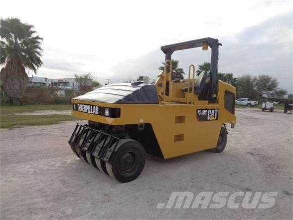 CAT PS-150C Rodillos sobre neumáticos
