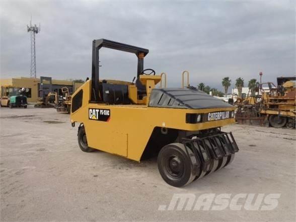 CAT PS-150C Rodillos sobre neumáticos